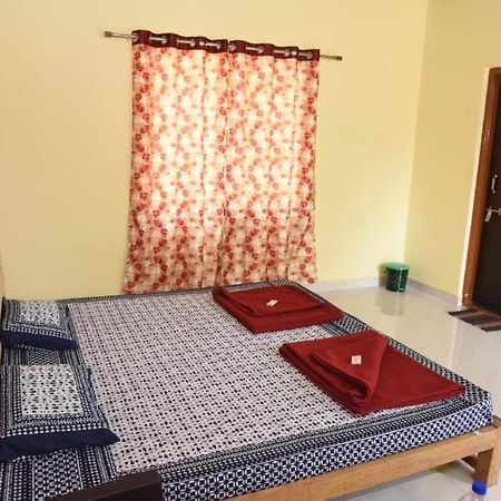 Oyo Paras Hotel Jamui المظهر الخارجي الصورة